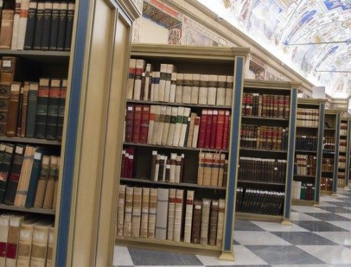 Interjú Sági György történésszel, a Fraknói Vilmos Római kutatócsoport tagjával