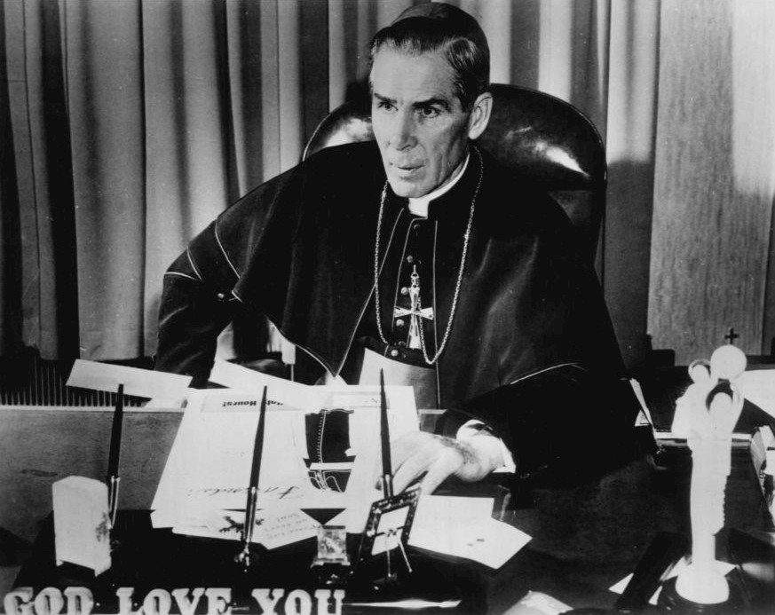 Szeptember 24-én avatják boldoggá Fulton J. Sheen érseket
